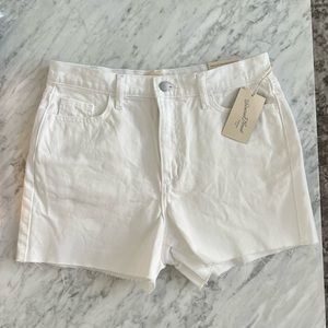 Mid-rise Boyfriend Jean Shorts